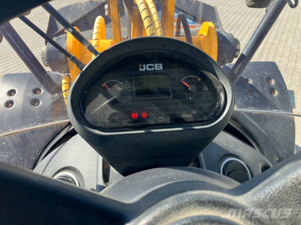 JCB 409 Gumikerekes homlokrakodók