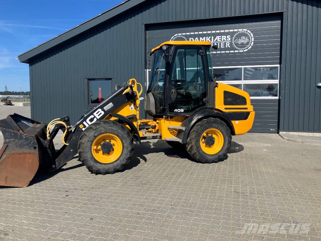 JCB 409 Gumikerekes homlokrakodók