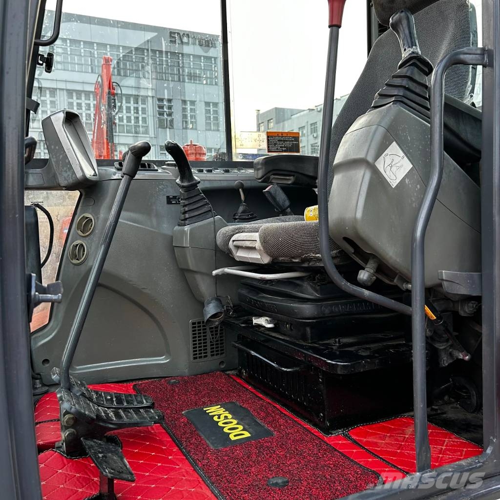 Doosan DX60-9C Mini excavatoare < 7t