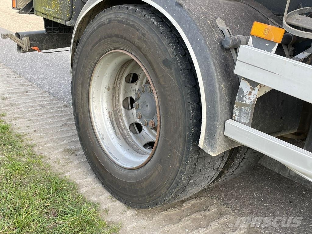 Mercedes-Benz Axor 1829 13.500L Fuel Truck Tankwagen