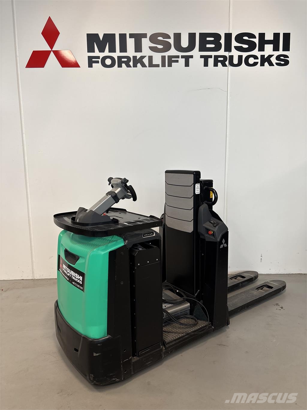 Mitsubishi OPB12NFP Low lift order picker