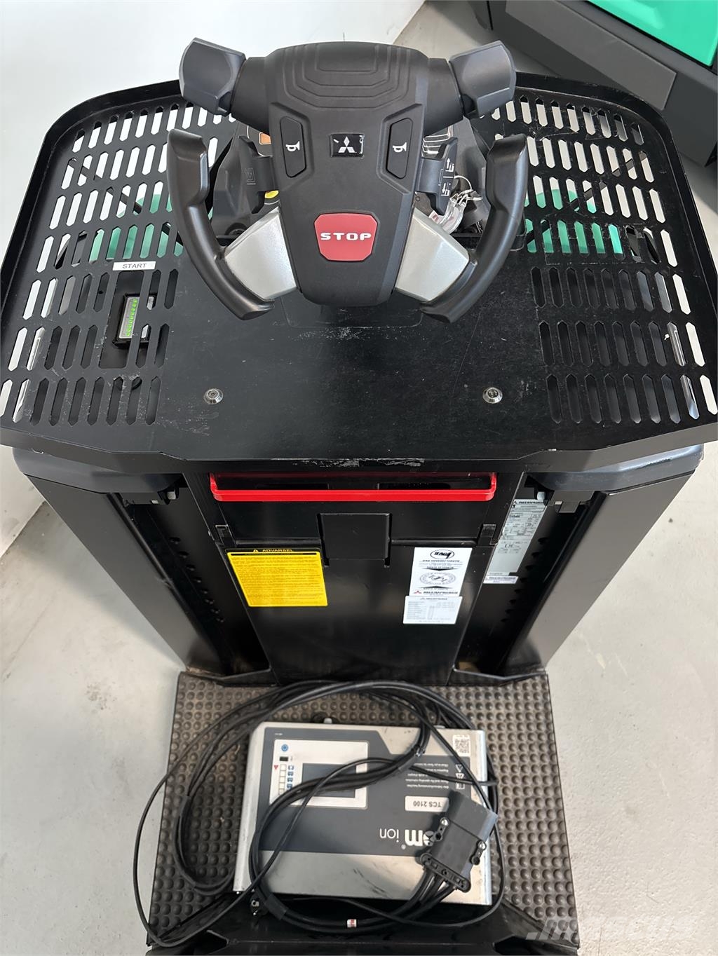 Mitsubishi OPB12NFP Low lift order picker