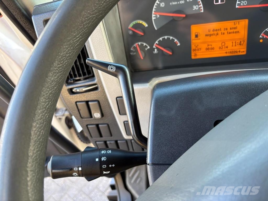 Volvo FL 240 + Loadlift + 14 T + Euro 5 厢式货车