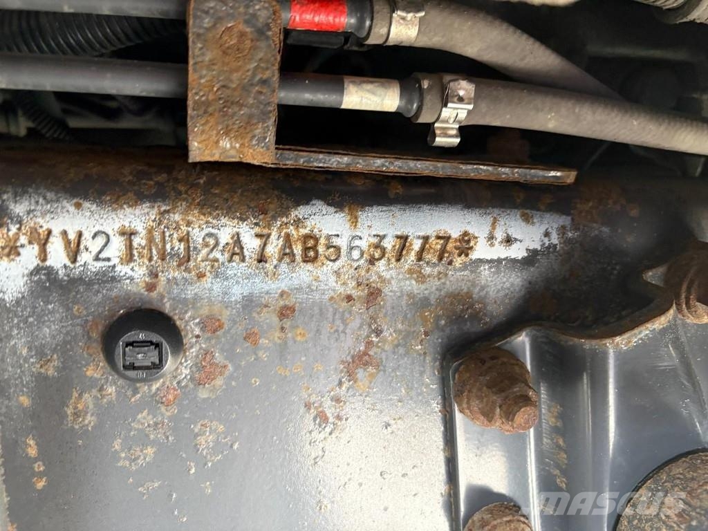 Volvo FL 240 + Loadlift + 14 T + Euro 5 厢式货车
