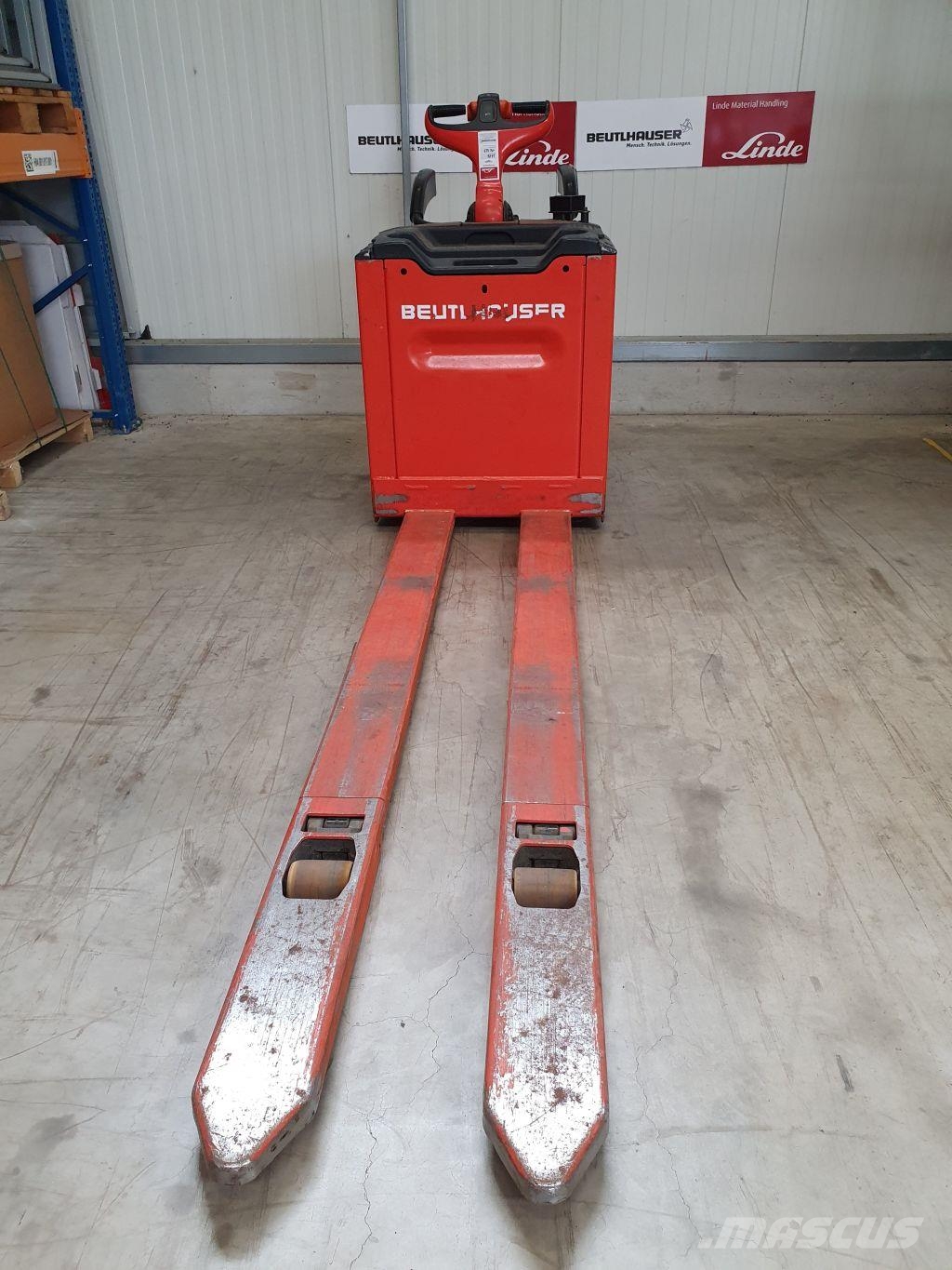 Linde T20AP lang Pedestrian stacker