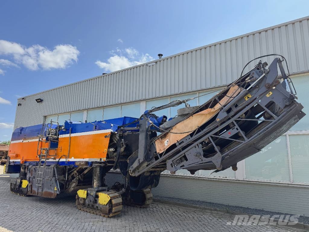 Wirtgen W 2100 Asfalta dzesēšanas iekārtas