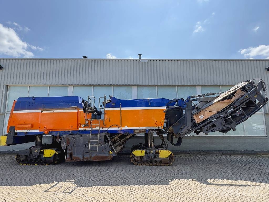 Wirtgen W 2100 Asfalta dzesēšanas iekārtas
