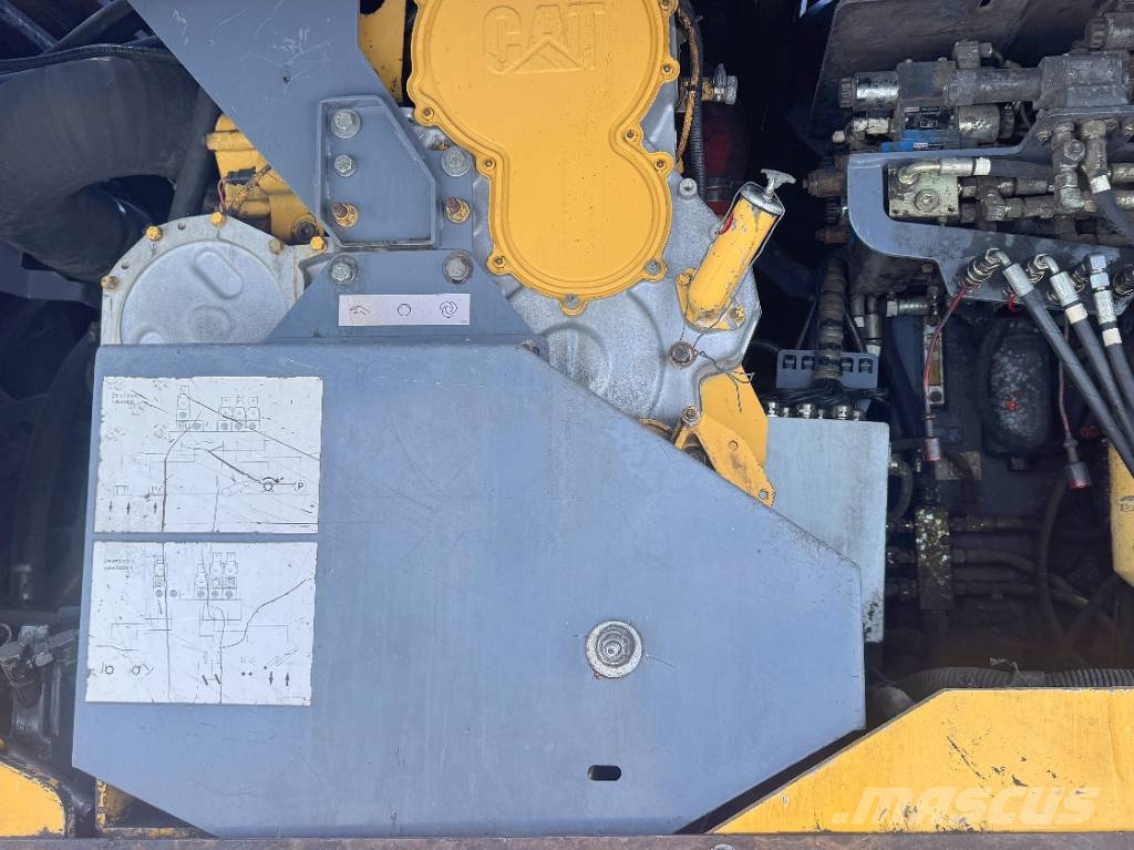 Wirtgen W 2100 Asfalta dzesēšanas iekārtas
