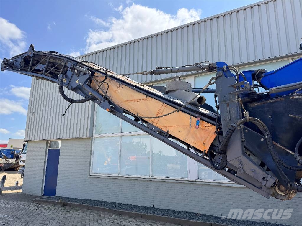 Wirtgen W 2100 Asfalta dzesēšanas iekārtas