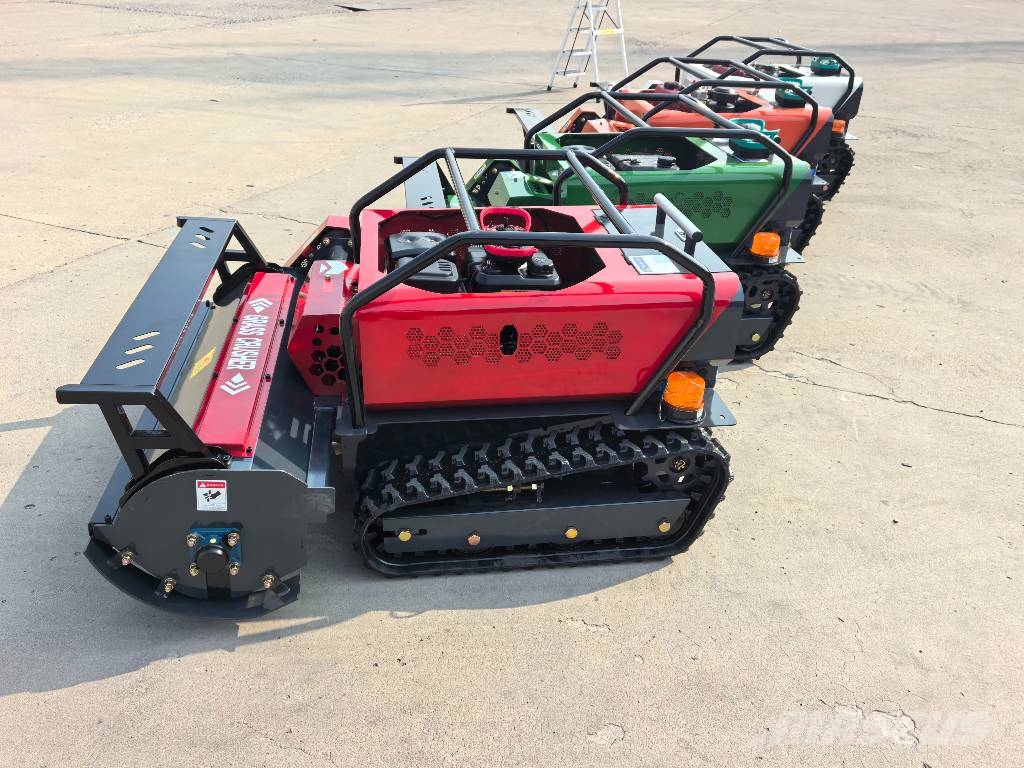 pinbo 800mm Remote-controlled tracked brush cutter/mower Robotske kosilnice