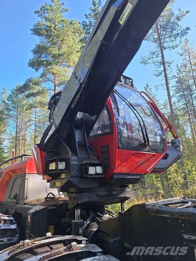 Komatsu 901 cx 8 p Combine forestiere