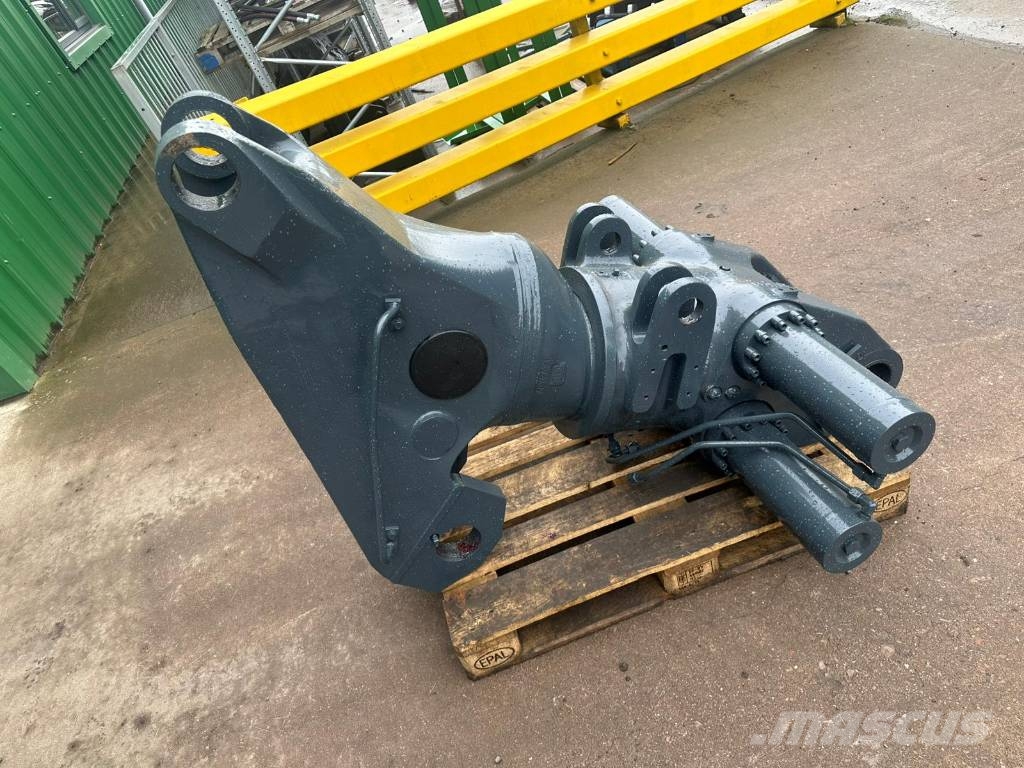 John Deere 2024 1270G Kingpost & Cranebase Μπούμες και κουτάλες