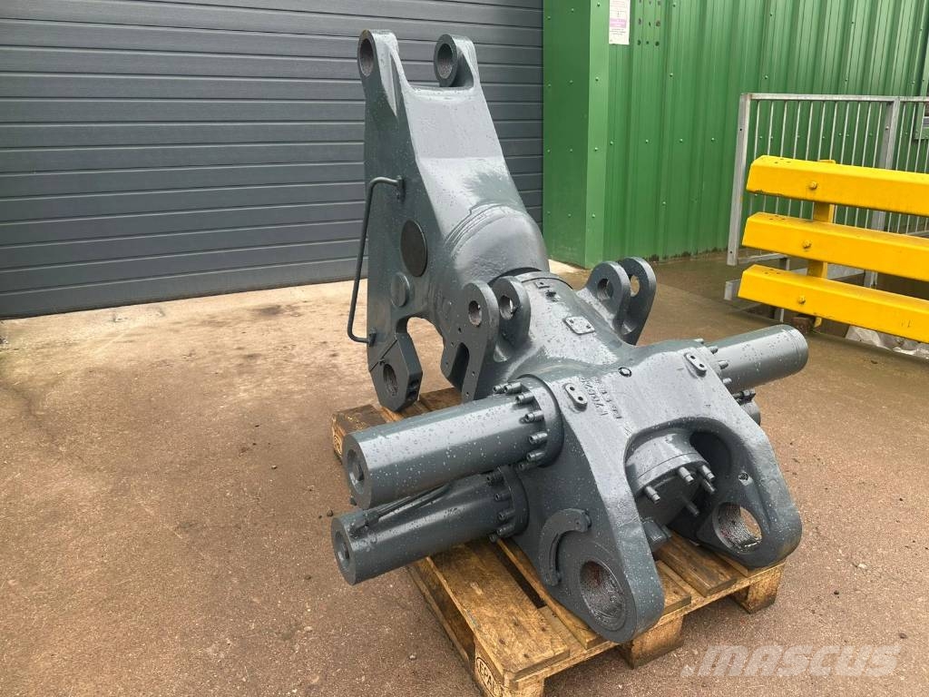 John Deere 2024 1270G Kingpost & Cranebase Μπούμες και κουτάλες