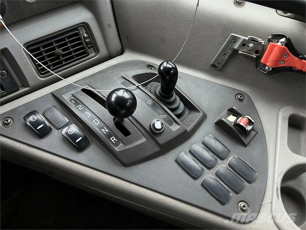 Volvo A30F Caminhão basculante articulado ADT
