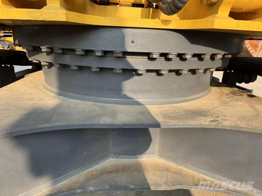 Komatsu PC 350 LC Escavatori cingolati