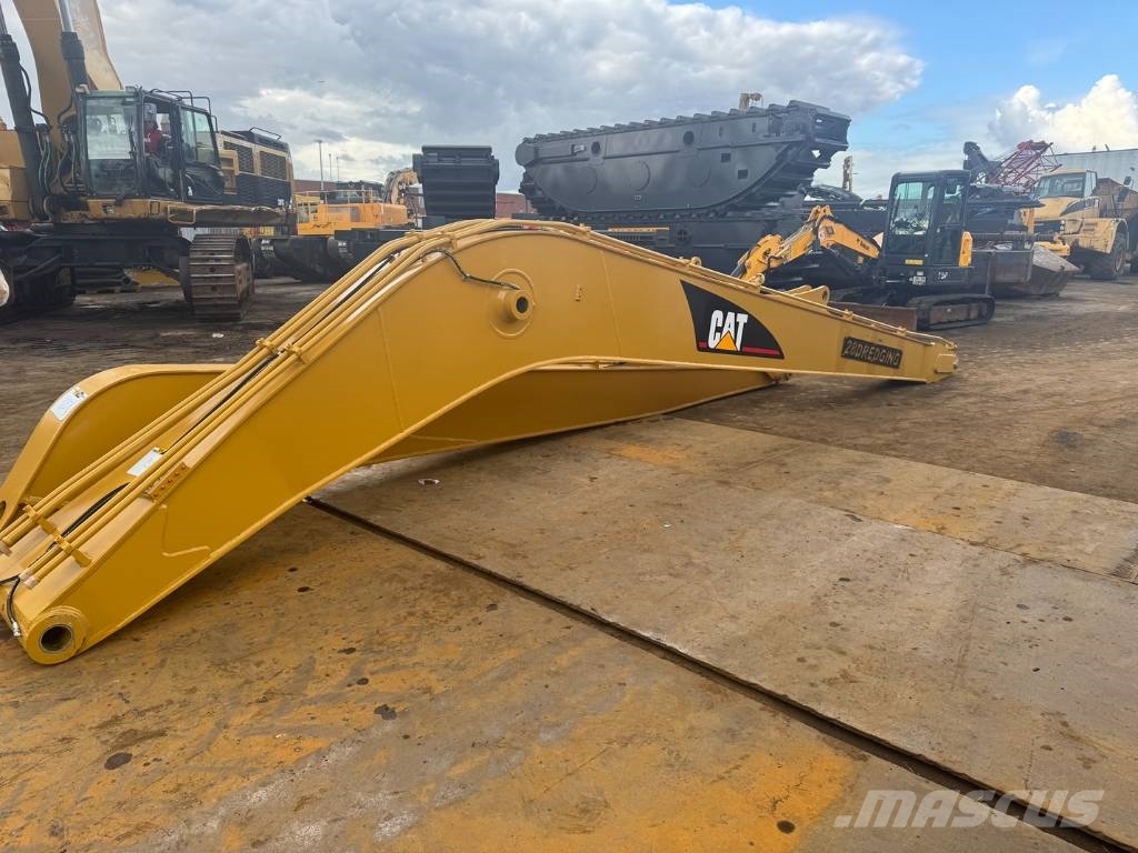 CAT 320 GC LONG REACH BOOM 15M 长臂挖掘机