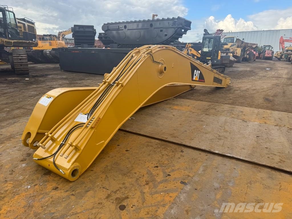 CAT 320 GC LONG REACH BOOM 15M 长臂挖掘机