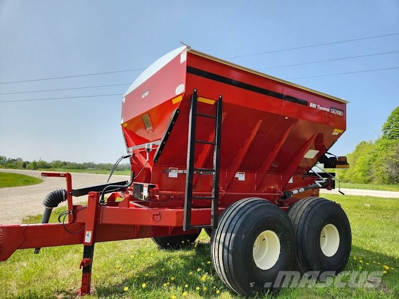 Salford TROOPER PT Fertilizer sprayers