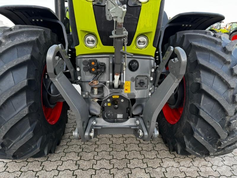 CLAAS AXION 870 트랙터