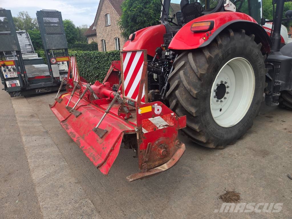Breviglieri B 120 V الكاسحات وقلابات التربة ذات المحركات