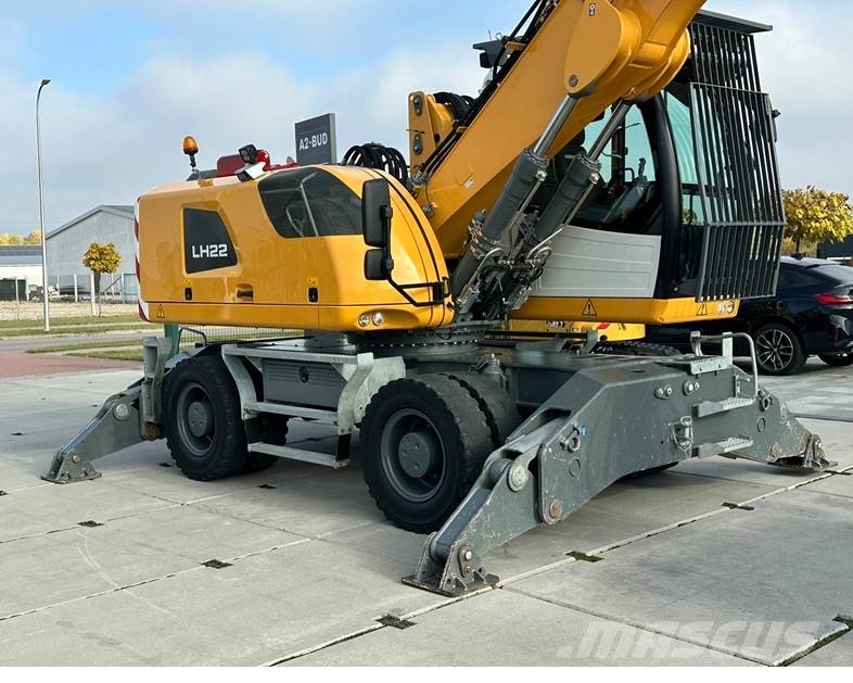 Liebherr LH22M LITRONIC Stroje pro manipulaci s odpadem