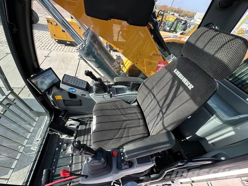 Liebherr LH22M LITRONIC Waste / industry handlers