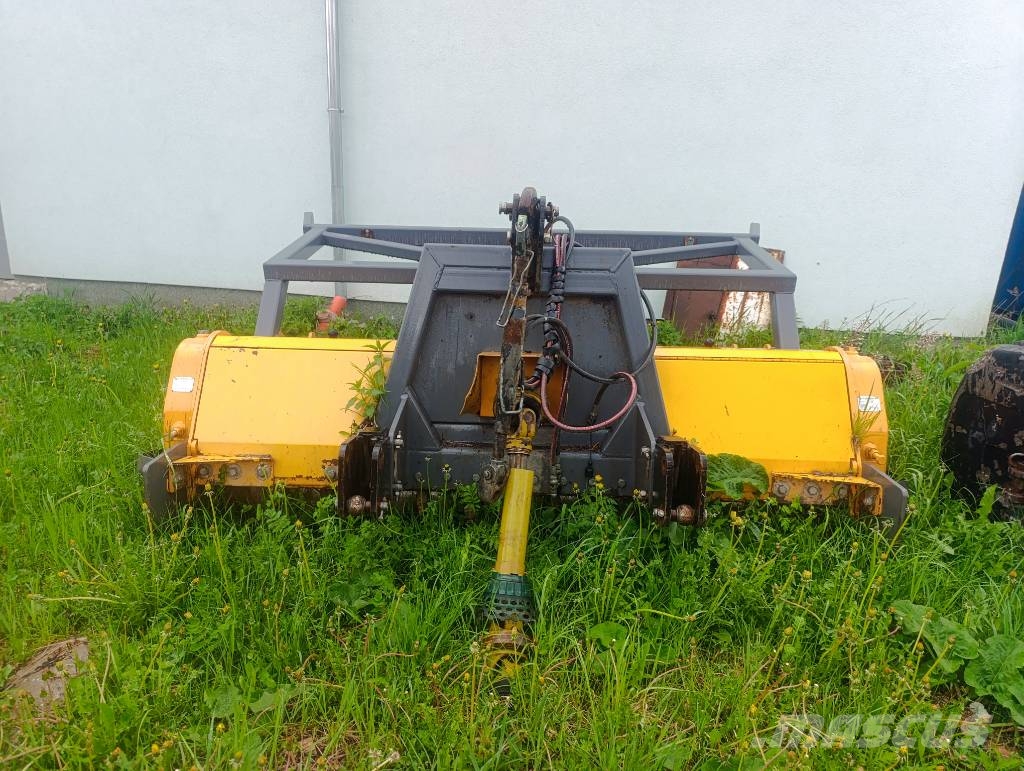 Lamborghini MACH 250 T4i VRT Kuormatraktorit