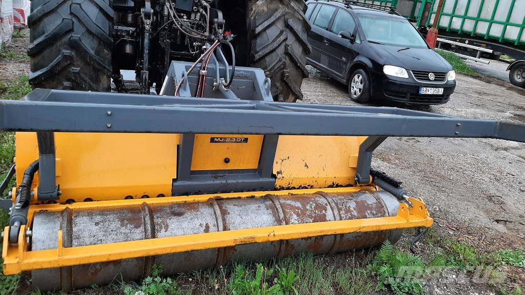 Lamborghini MACH 250 T4i VRT Kuormatraktorit