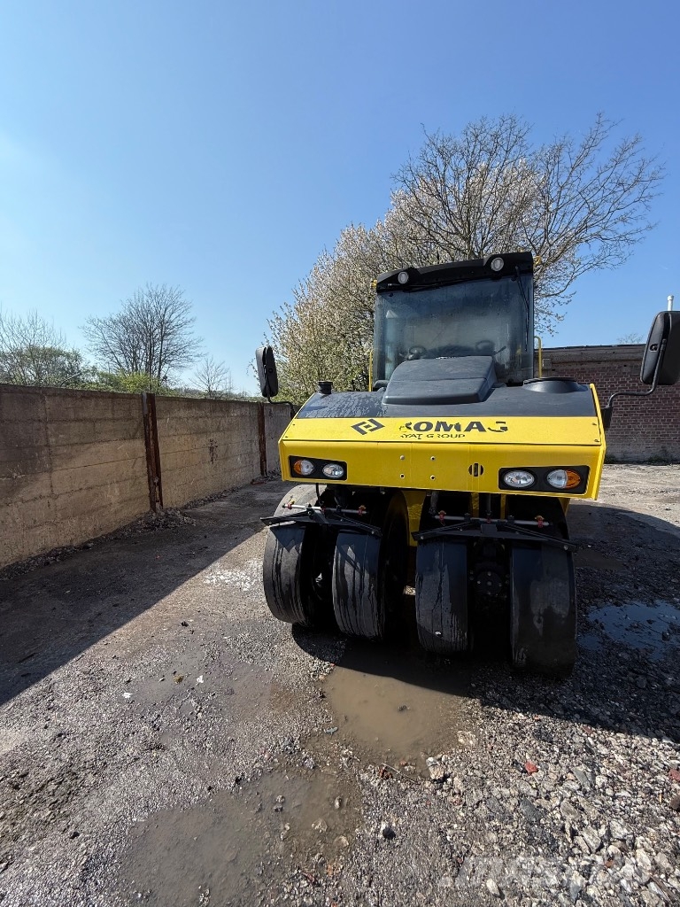 Bomag BW 24 R H Пневматични гумени ролки