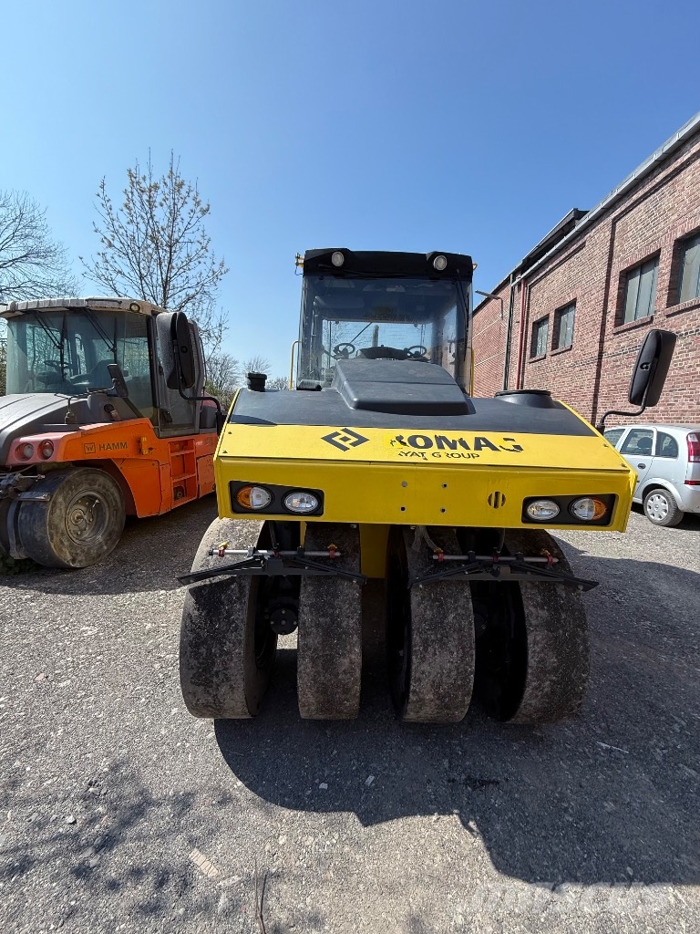 Bomag BW 24 R H Пневматични гумени ролки