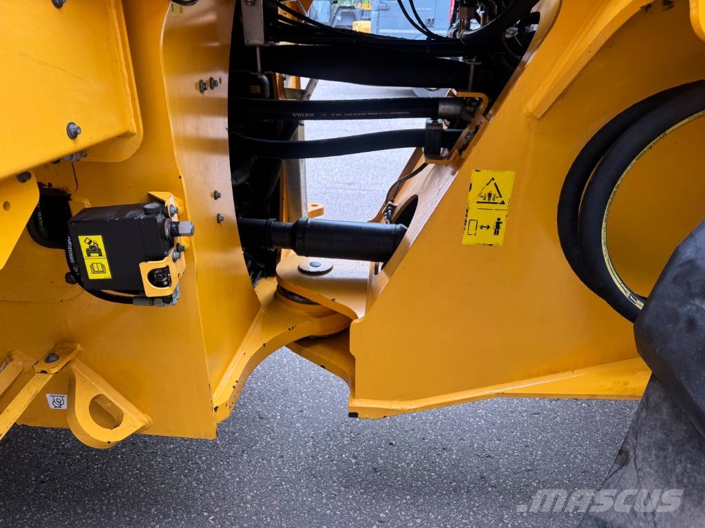 Volvo L 180 H Radlader