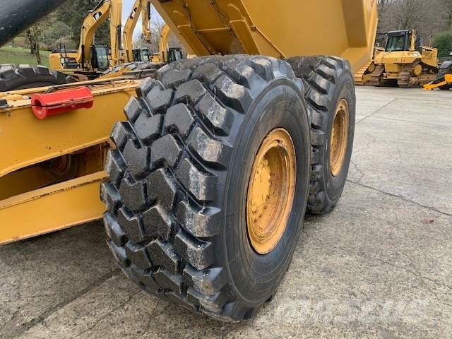 CAT 730 Dúmpers articulados