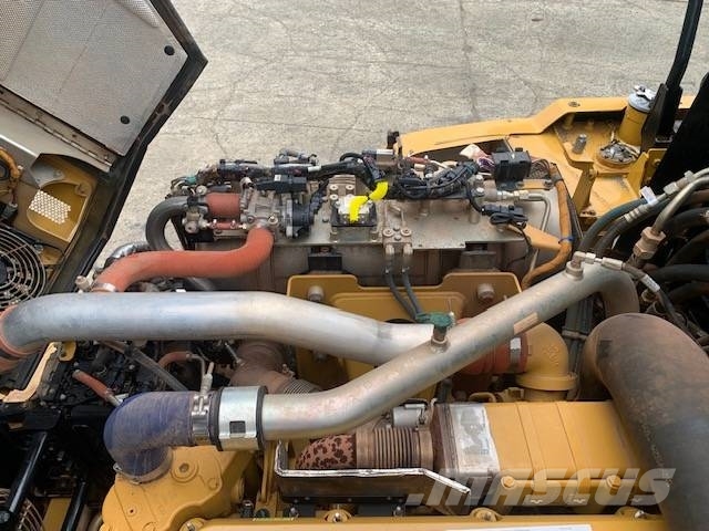 CAT 730 Dúmpers articulados