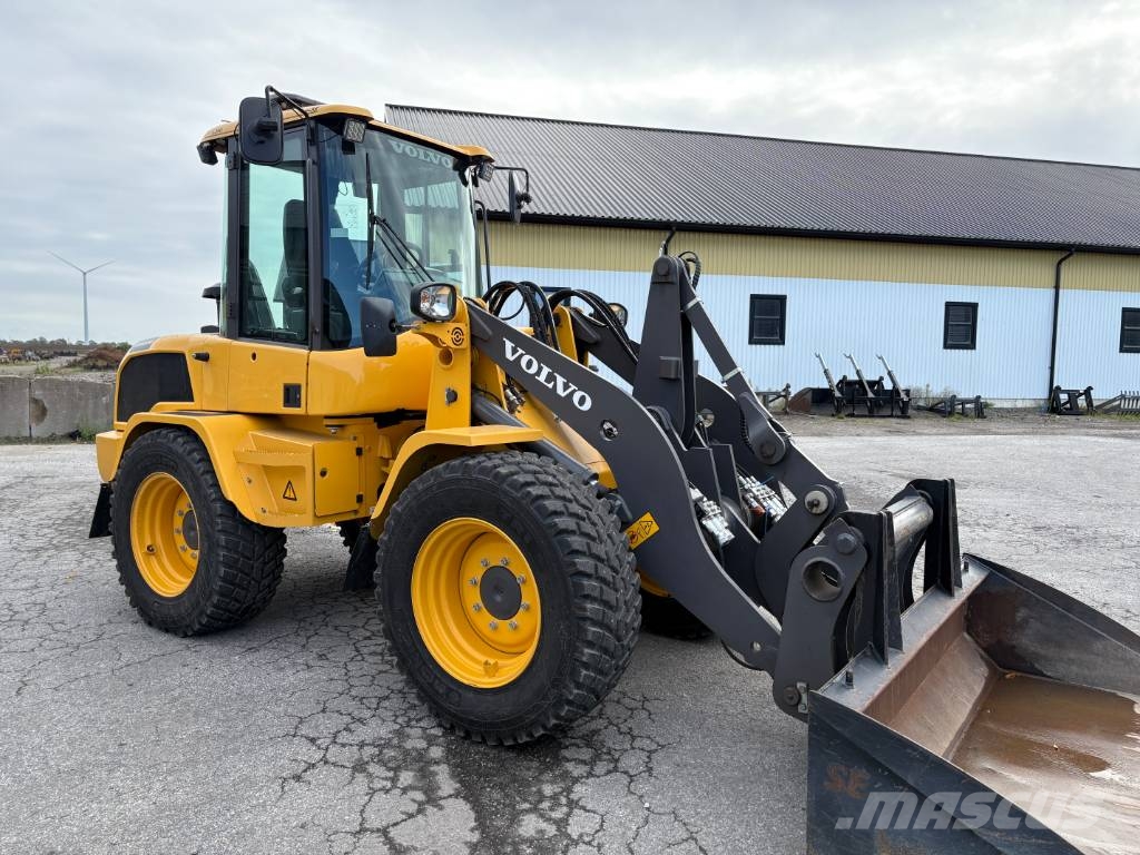 Volvo L356GT lastmaskin, all utr, sv-såld, 2000 tim Hjullastare