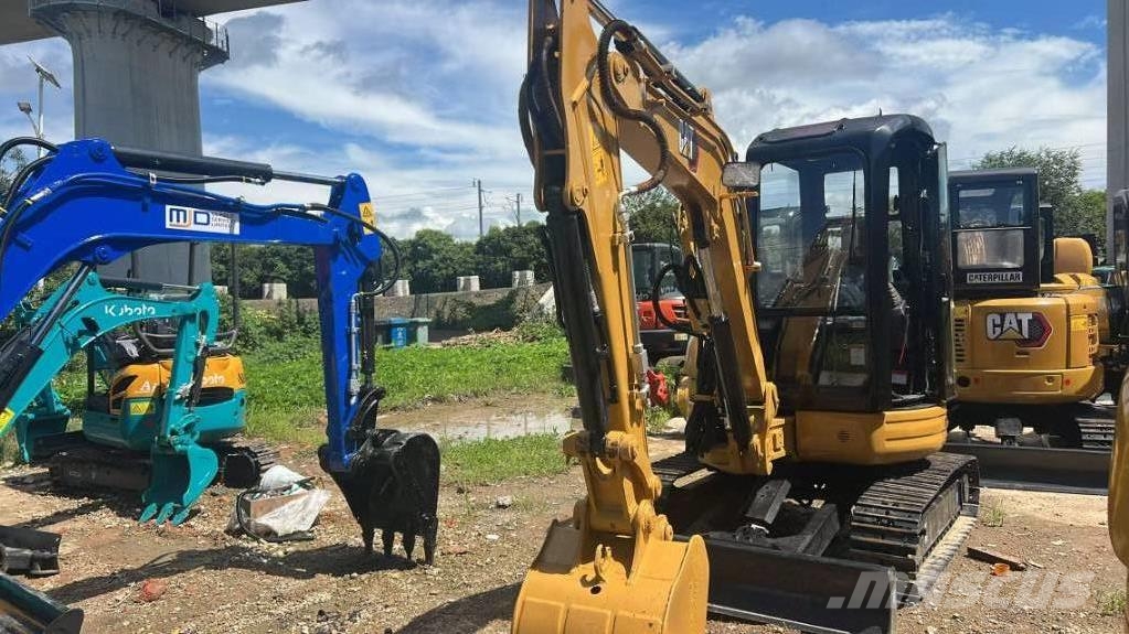 CAT 303.5 ミニ油圧ショベル 7t以下（ミニユンボ・ミニディガー）