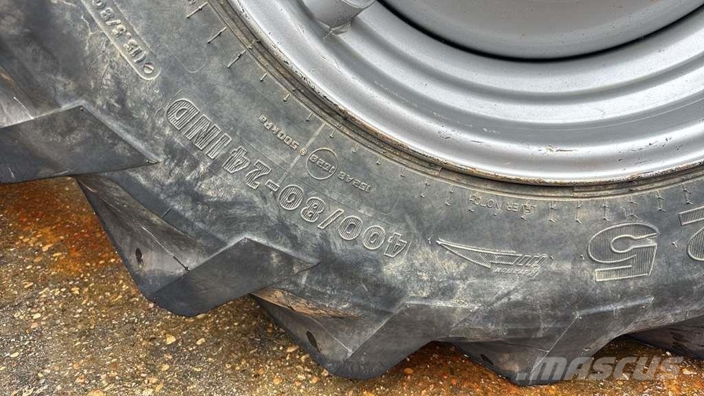 Manitou MT 1335H مناولات متداخلة