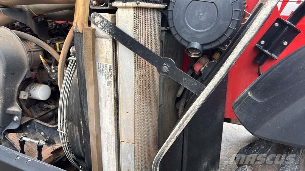 Manitou MT 1335H مناولات متداخلة