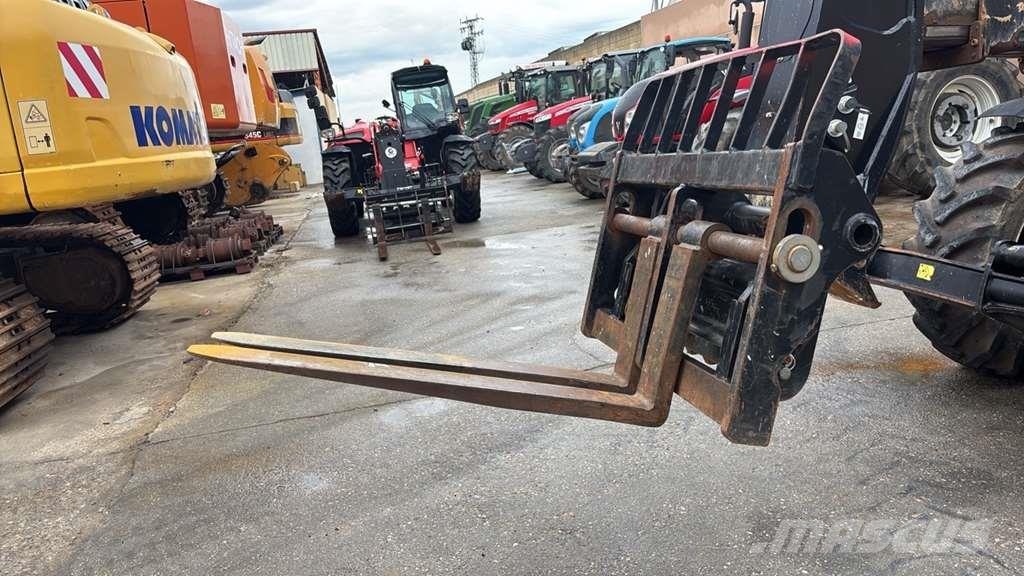Manitou MT 1335H مناولات متداخلة