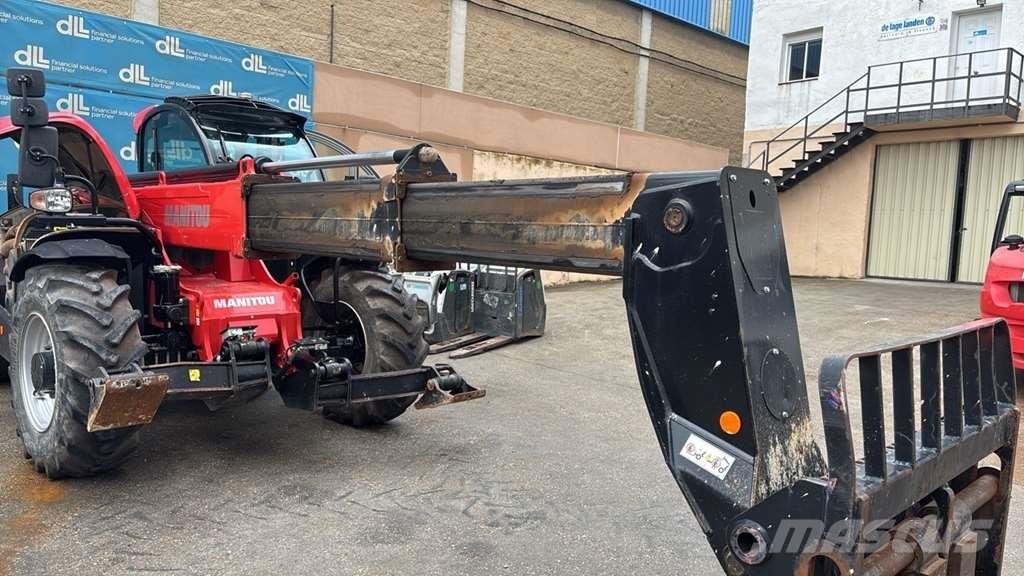 Manitou MT 1335H مناولات متداخلة