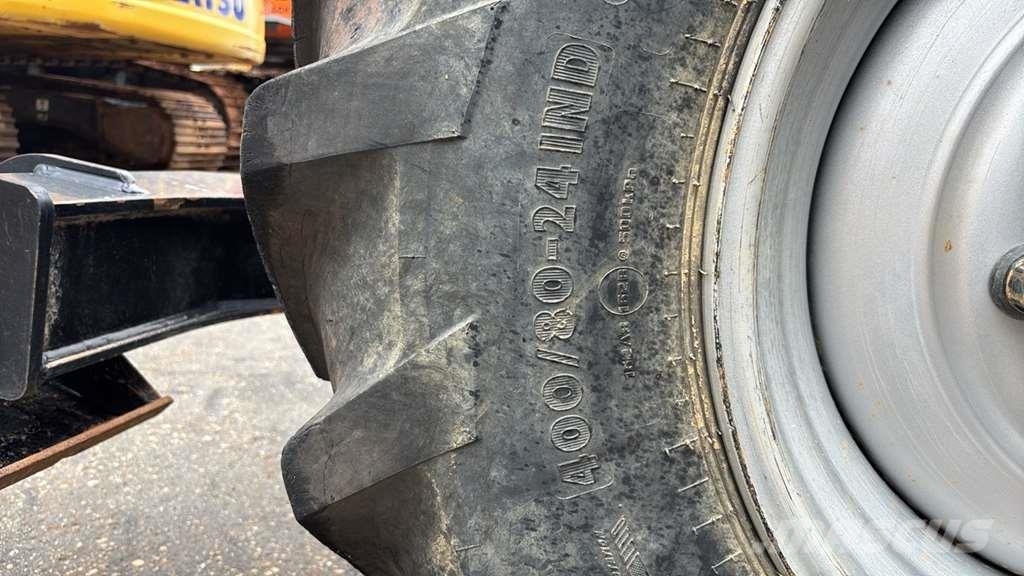 Manitou MT 1335H مناولات متداخلة