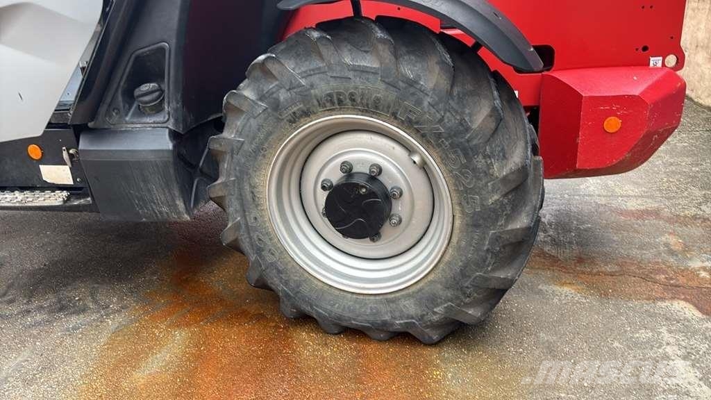 Manitou MT 1335H مناولات متداخلة