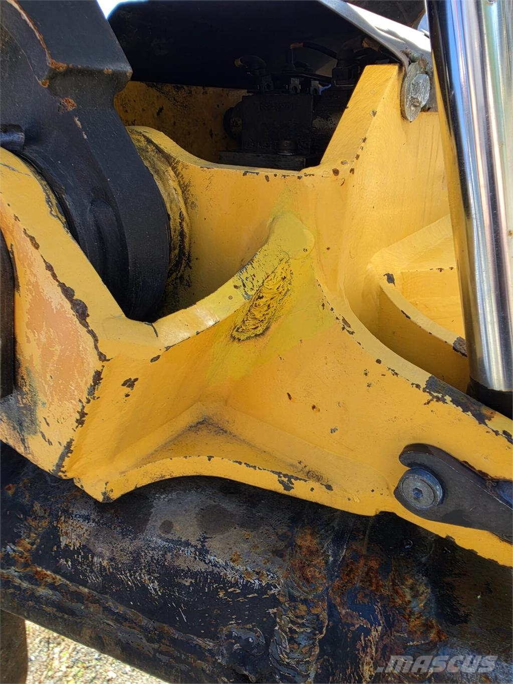 Engcon NTP-10 Volteadoras