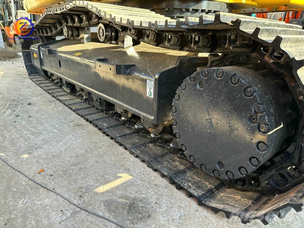 Komatsu PC 300 Εκσκαφείς με ερπύστριες