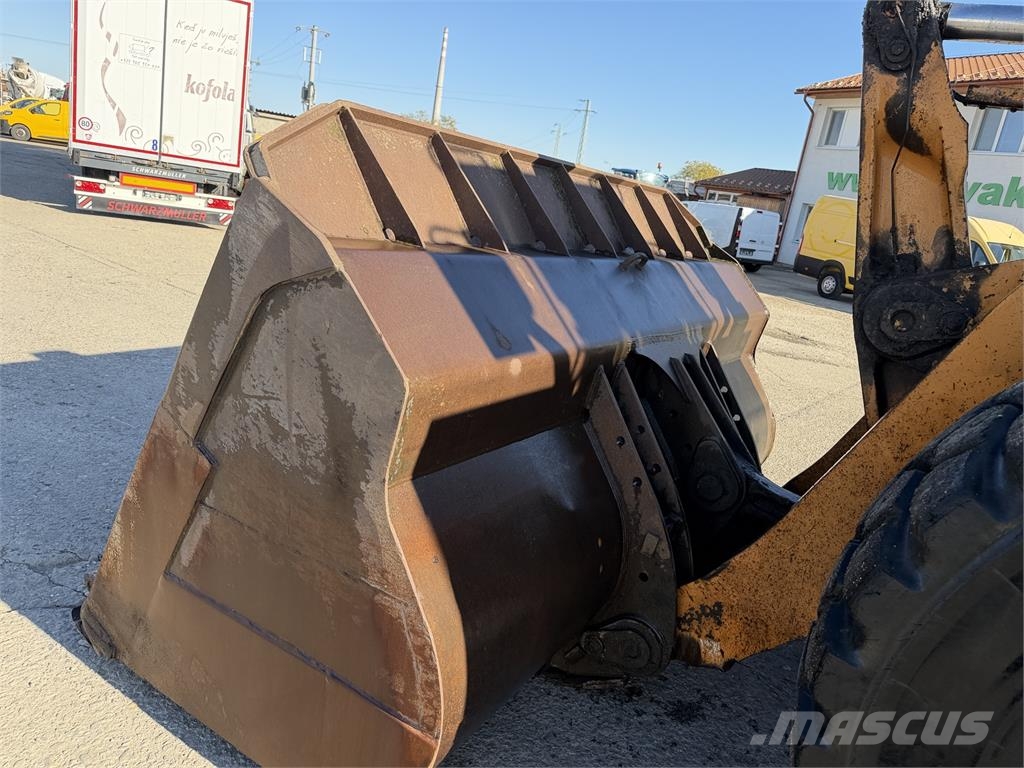 CASE Iný model VIN 218 Carregadeiras telescópicas de rodas