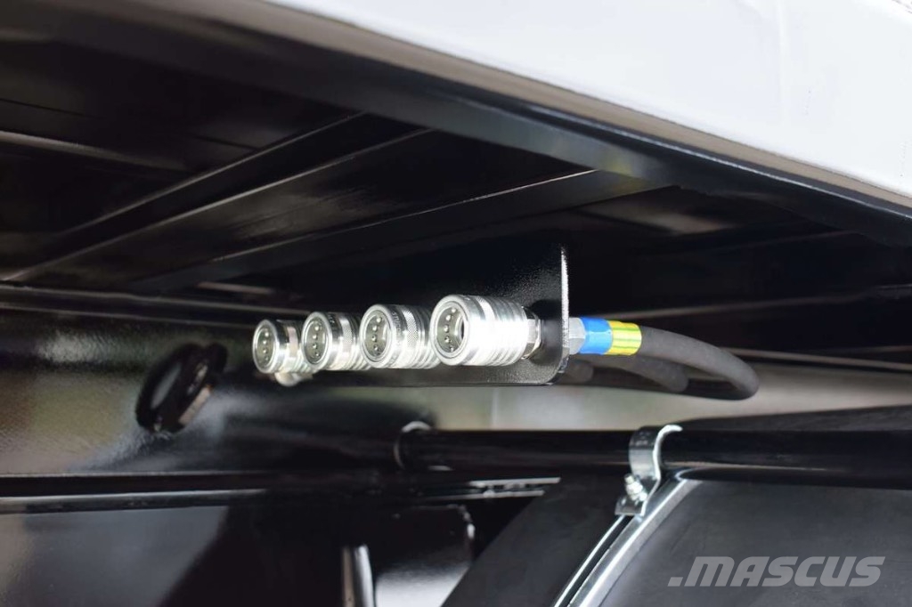Kobzarenko Przyczepa ze ścianą przesuwną Rozrzutnik obornika Remolques de uso general