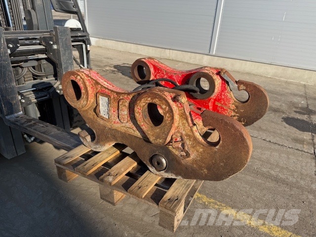 Liebherr R 944 C SW 66 QUICK CONNECTOR موصلات سريعة