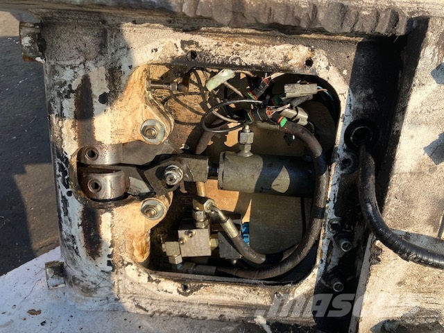 Liebherr R 944 C SW 66 QUICK CONNECTOR موصلات سريعة