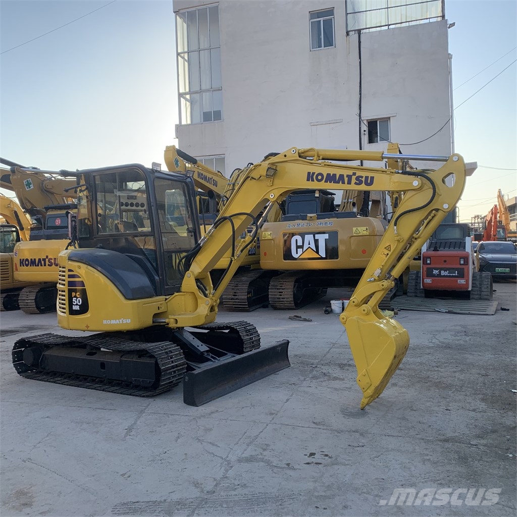 Komatsu PC 50 MR 小型挖掘机