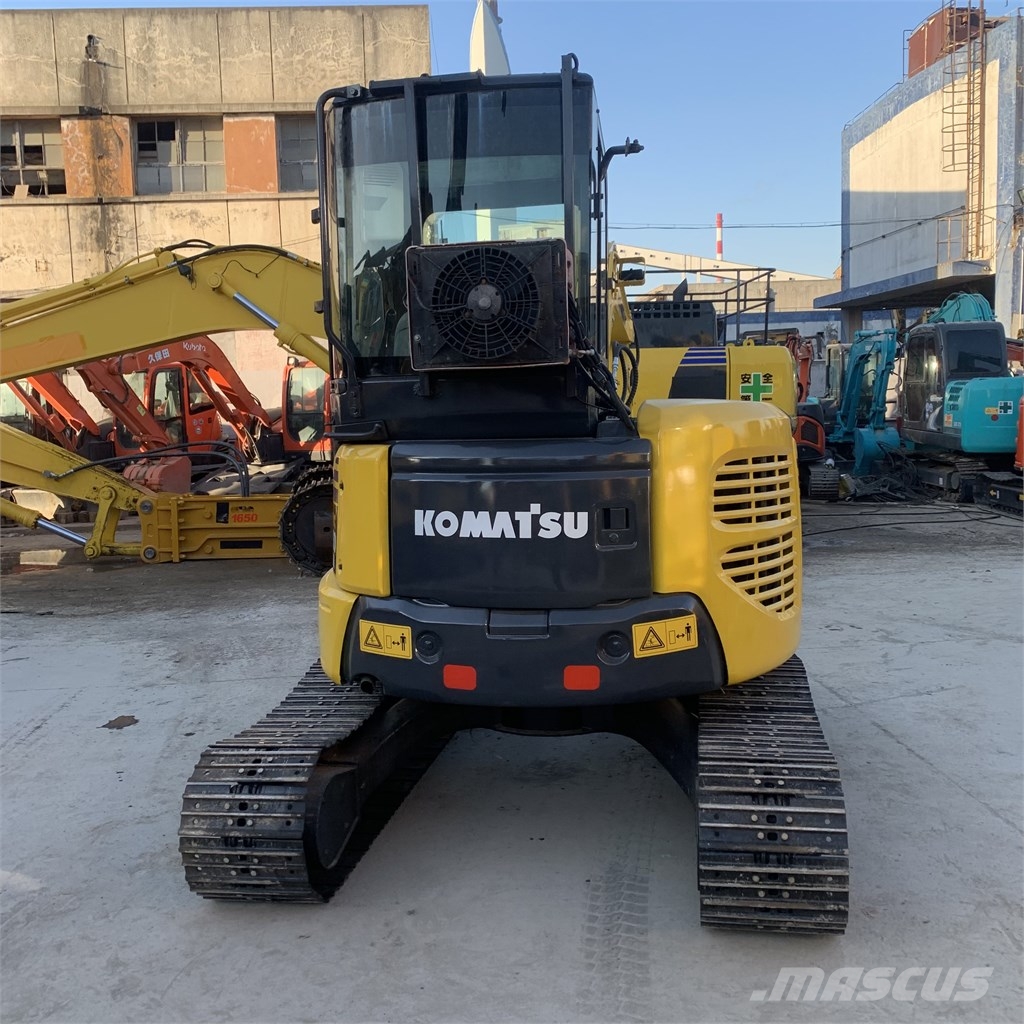 Komatsu PC 50 MR 小型挖掘机