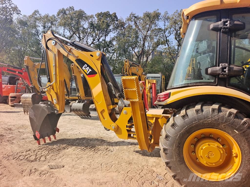 CAT 420F with Powerful Engine in Stock Backhoe